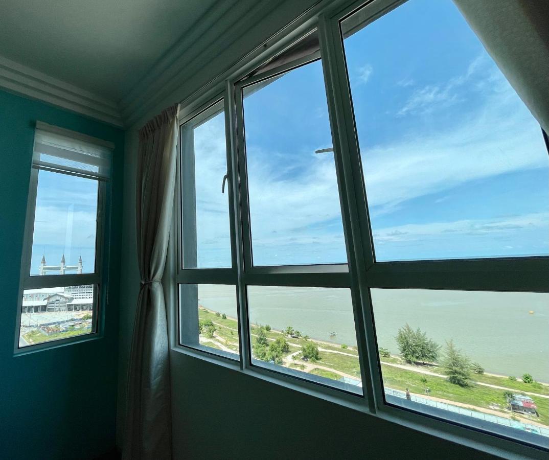 New Seaview Families Suite - Breezy Blue Kuala Terengganu Kültér fotó